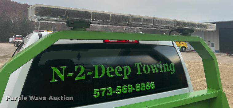 image for item MR9992 2017 Dodge Ram 5500HD SLT  rollback truck