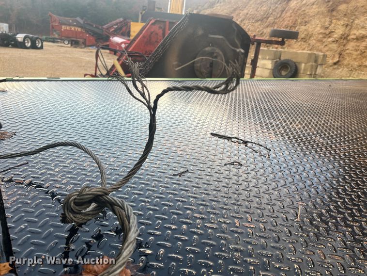 image for item MR9992 2017 Dodge Ram 5500HD SLT  rollback truck