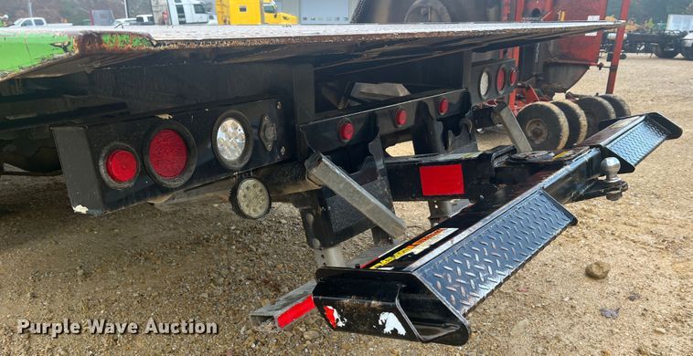 image for item MR9992 2017 Dodge Ram 5500HD SLT  rollback truck