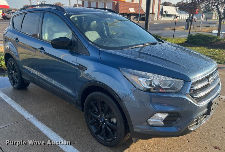 image for item MR9996 2018 Ford Escape SE  SUV