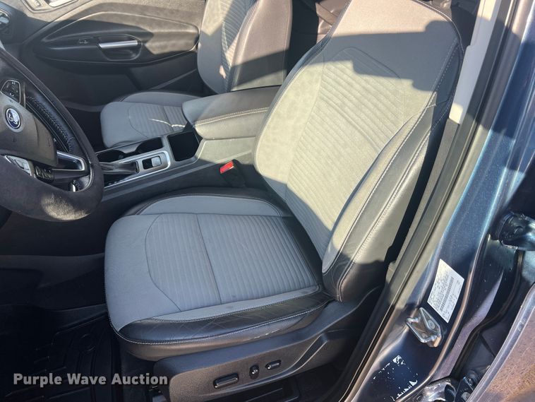 image for item MR9996 2018 Ford Escape SE  SUV