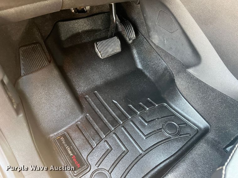 image for item MR9996 2018 Ford Escape SE  SUV