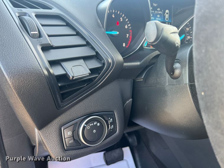 image for item MR9996 2018 Ford Escape SE  SUV