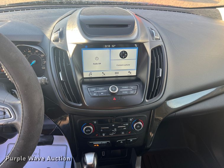 image for item MR9996 2018 Ford Escape SE  SUV