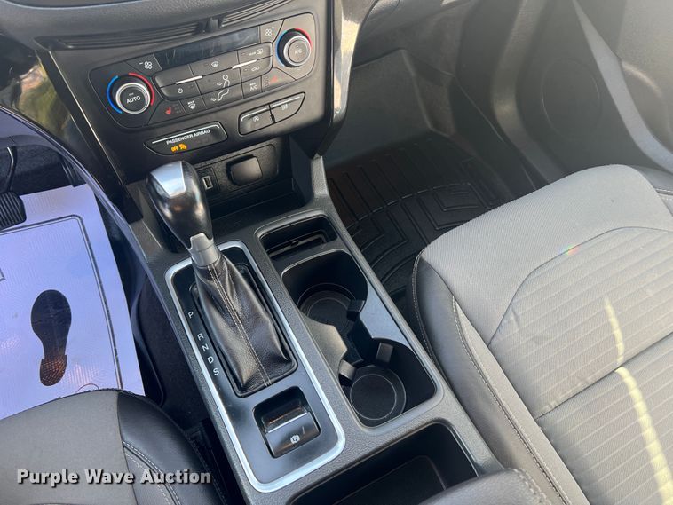 image for item MR9996 2018 Ford Escape SE  SUV