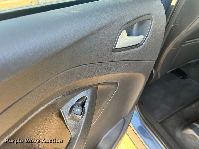 image for item MR9996 2018 Ford Escape SE  SUV