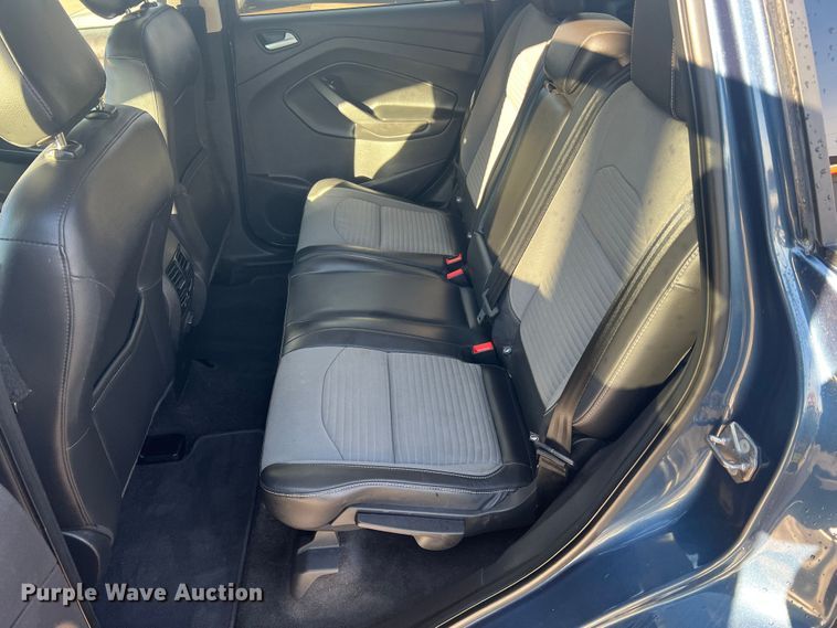 image for item MR9996 2018 Ford Escape SE  SUV