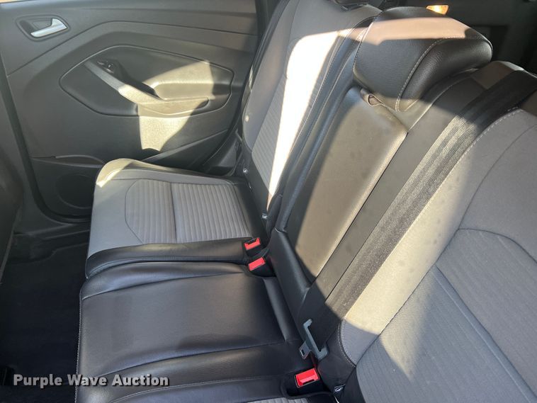 image for item MR9996 2018 Ford Escape SE  SUV