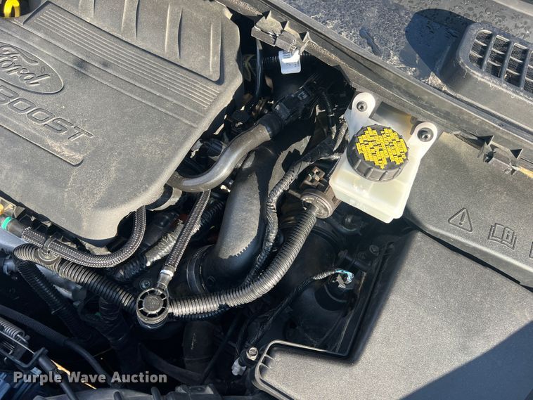 image for item MR9996 2018 Ford Escape SE  SUV