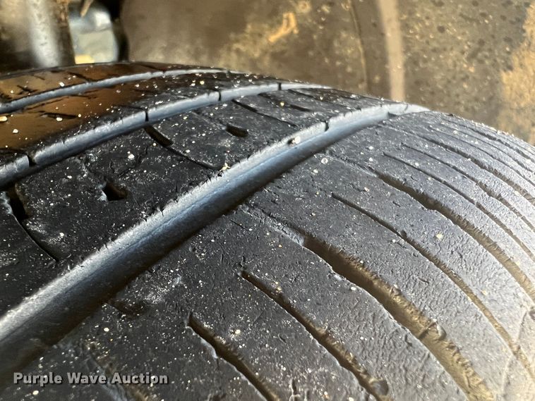 image for item MR9996 2018 Ford Escape SE  SUV