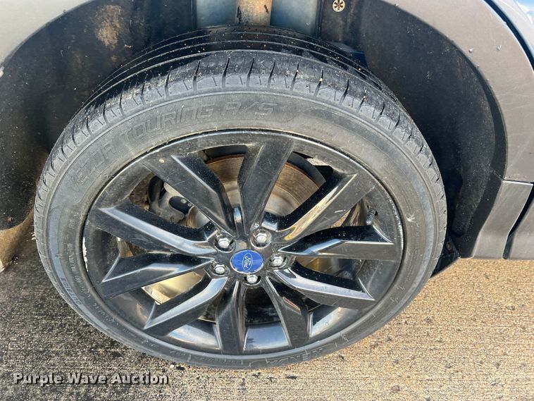 image for item MR9996 2018 Ford Escape SE  SUV