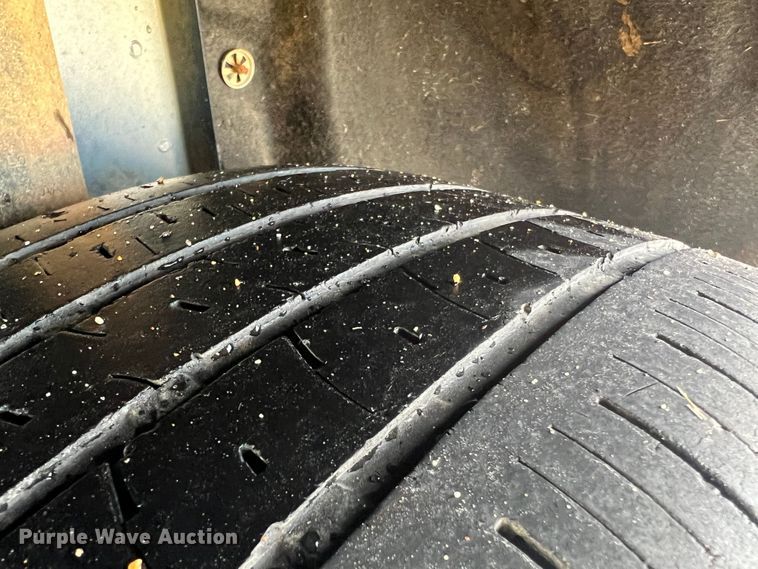 image for item MR9996 2018 Ford Escape SE  SUV