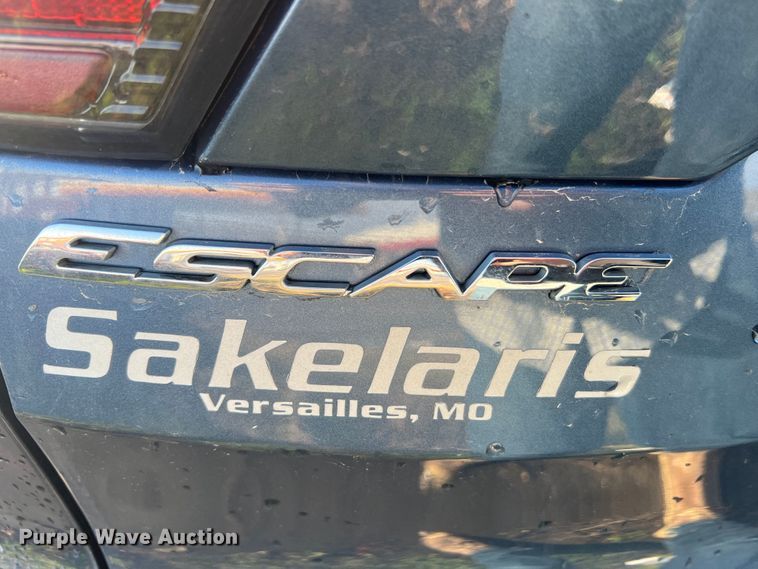 image for item MR9996 2018 Ford Escape SE  SUV