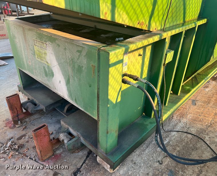 image for item MS9002 2005 Cram-A-Lot SCR-T2-38  roll-off trash compactor