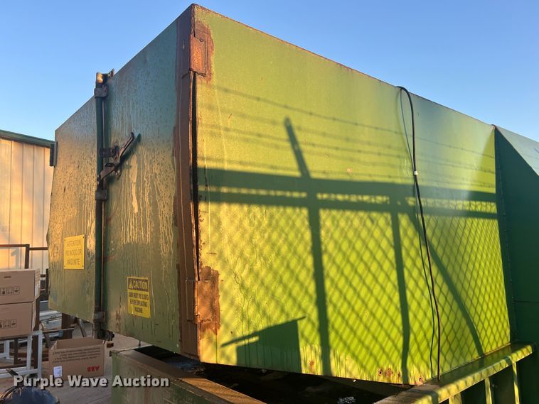 image for item MS9002 2005 Cram-A-Lot SCR-T2-38  roll-off trash compactor