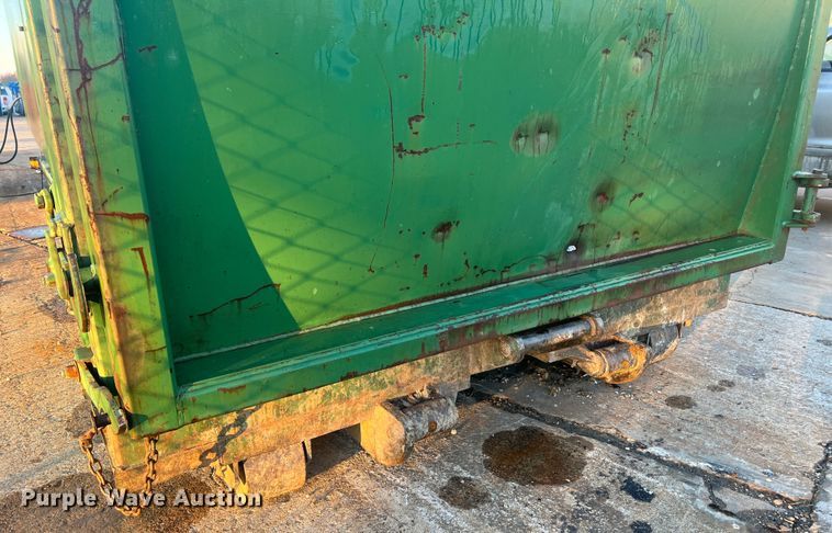 image for item MS9002 2005 Cram-A-Lot SCR-T2-38  roll-off trash compactor