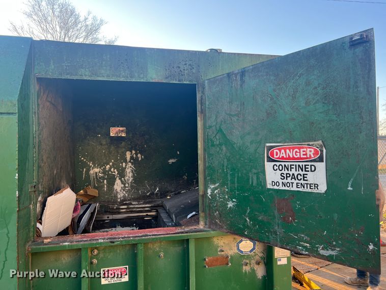 image for item MS9002 2005 Cram-A-Lot SCR-T2-38  roll-off trash compactor