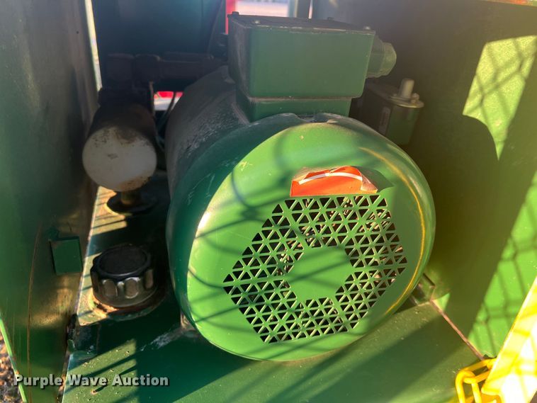 image for item MS9002 2005 Cram-A-Lot SCR-T2-38  roll-off trash compactor