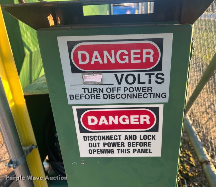 image for item MS9002 2005 Cram-A-Lot SCR-T2-38  roll-off trash compactor