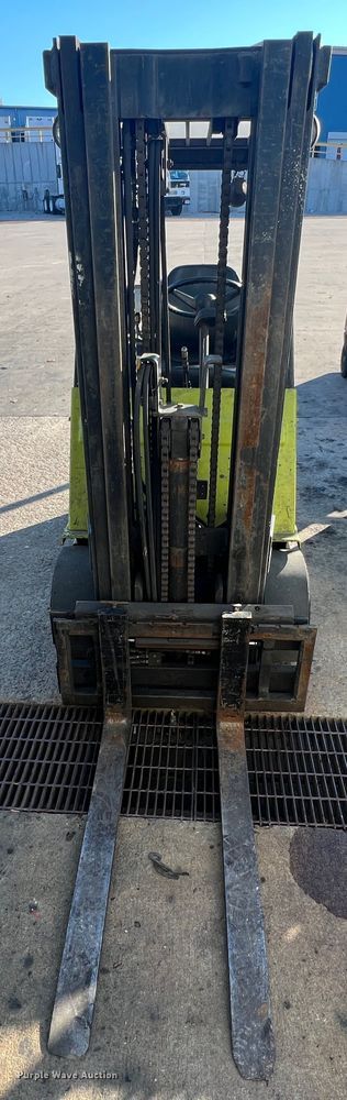 image for item MS9010 Clark GCX25  forklift