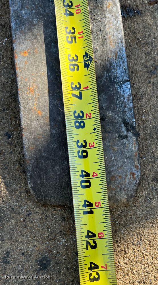 image for item MS9010 Clark GCX25  forklift