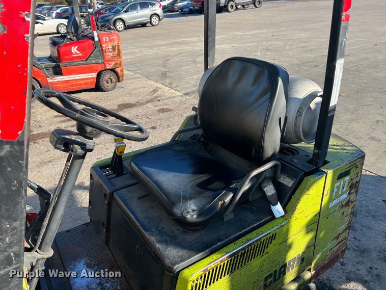 image for item MS9010 Clark GCX25  forklift
