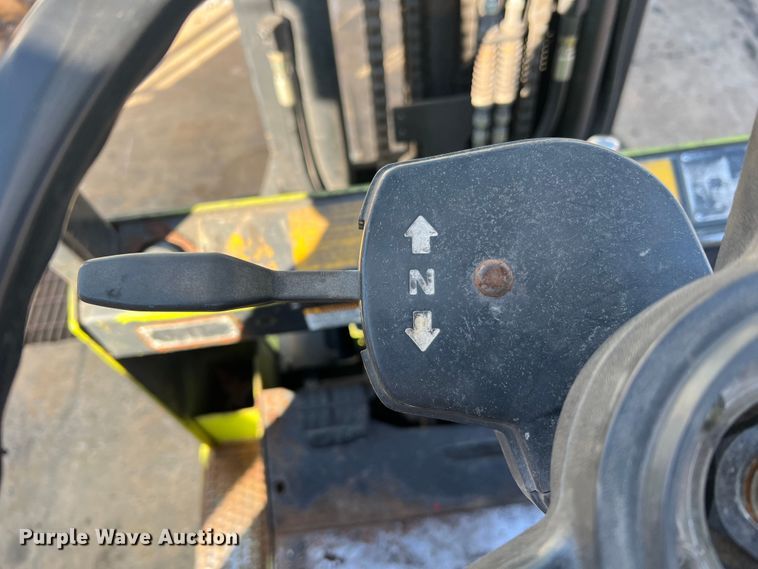 image for item MS9010 Clark GCX25  forklift