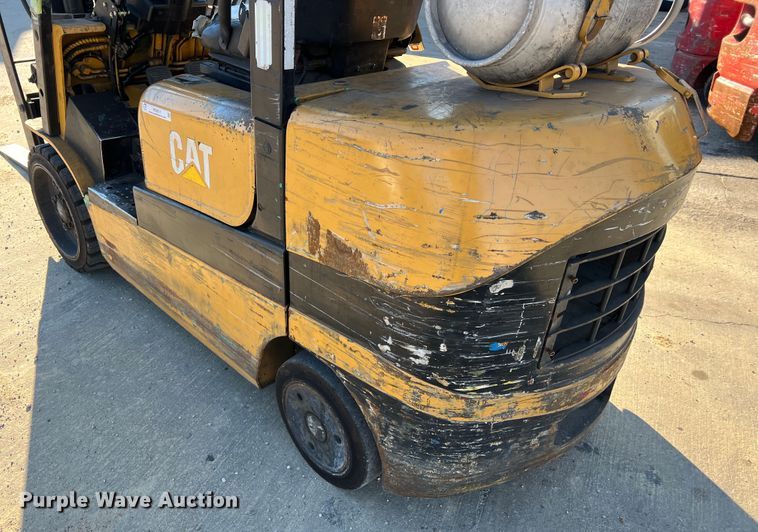 image for item MS9011 Caterpillar FGC30K  forklift