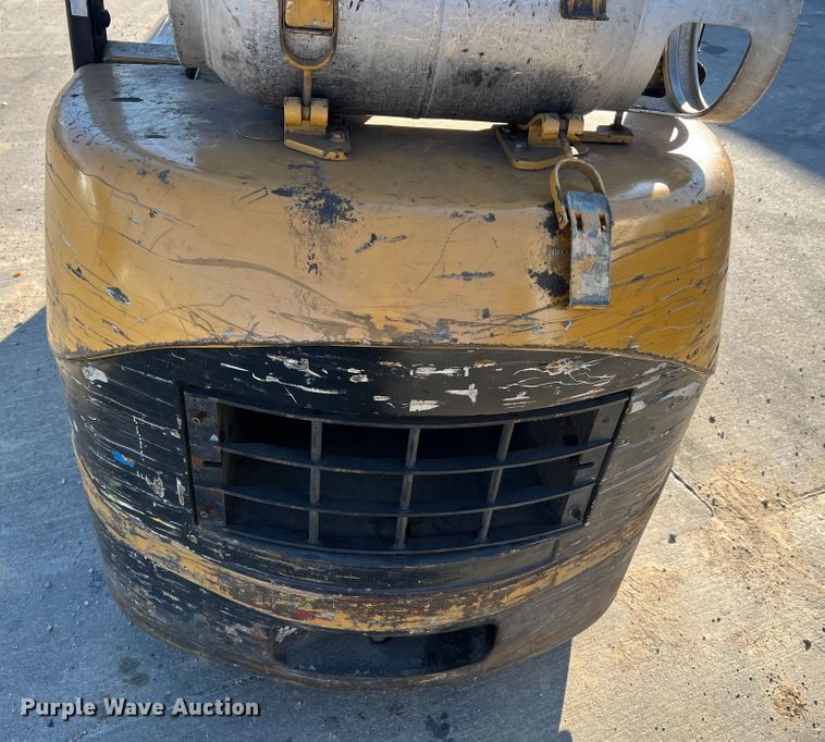 image for item MS9011 Caterpillar FGC30K  forklift