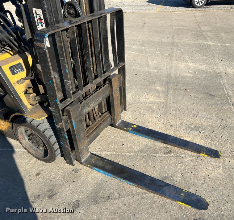 image for item MS9011 Caterpillar FGC30K  forklift