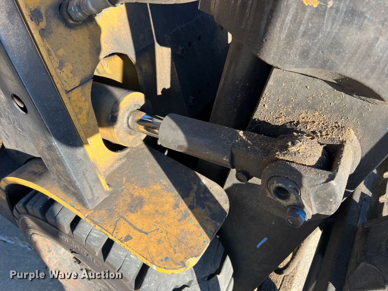 image for item MS9011 Caterpillar FGC30K  forklift