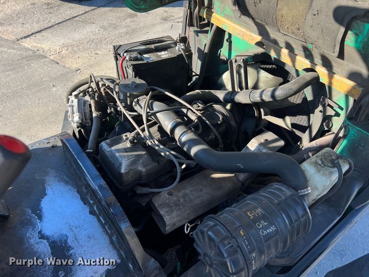 image for item MS9011 Caterpillar FGC30K  forklift