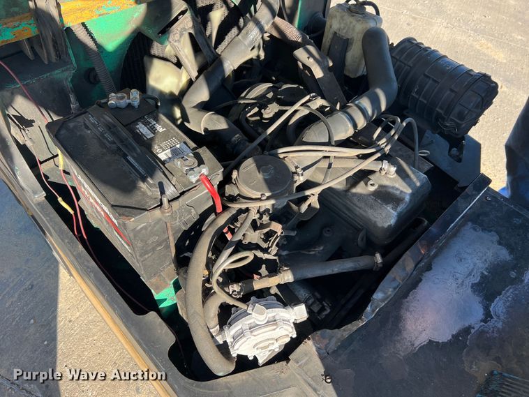 image for item MS9011 Caterpillar FGC30K  forklift