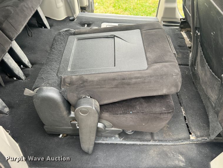 image for item MS9017 2014 Dodge Grand Caravan SXT  van