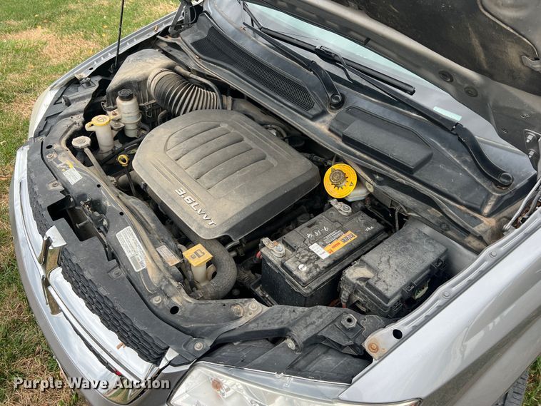 image for item MS9017 2014 Dodge Grand Caravan SXT  van