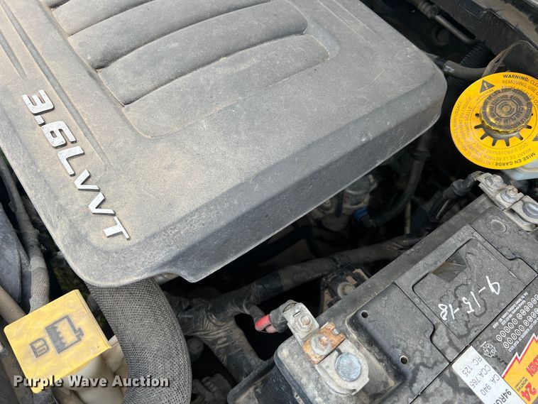 image for item MS9017 2014 Dodge Grand Caravan SXT  van