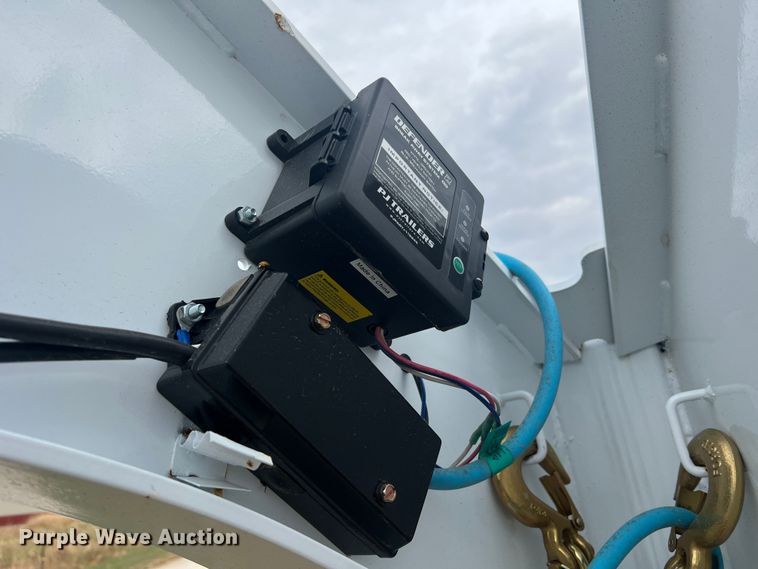 image for item MS9019 2023 PJ 3F412  equipment trailer