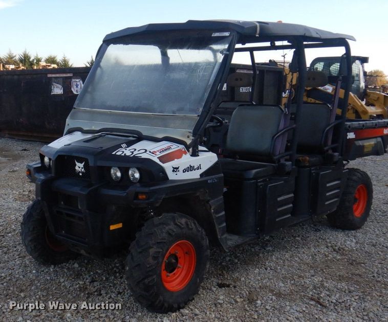image for item MW9321 2014 Bobcat 3400XL  utility vehicle