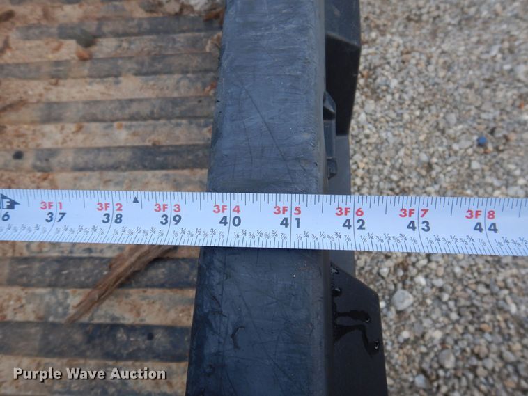 image for item MW9321 2014 Bobcat 3400XL  utility vehicle