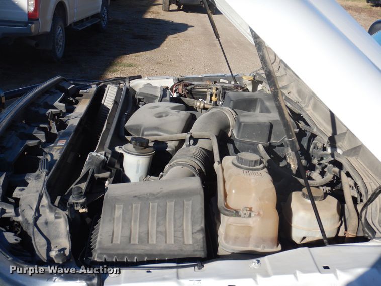 image for item MW9323 2013 Ford F350 Super Duty XLT  Crew Cab pickup truck