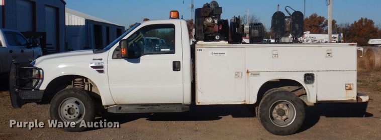 image for item MW9327 2008 Ford F350 Super Duty XLT  utility bed pickup truck