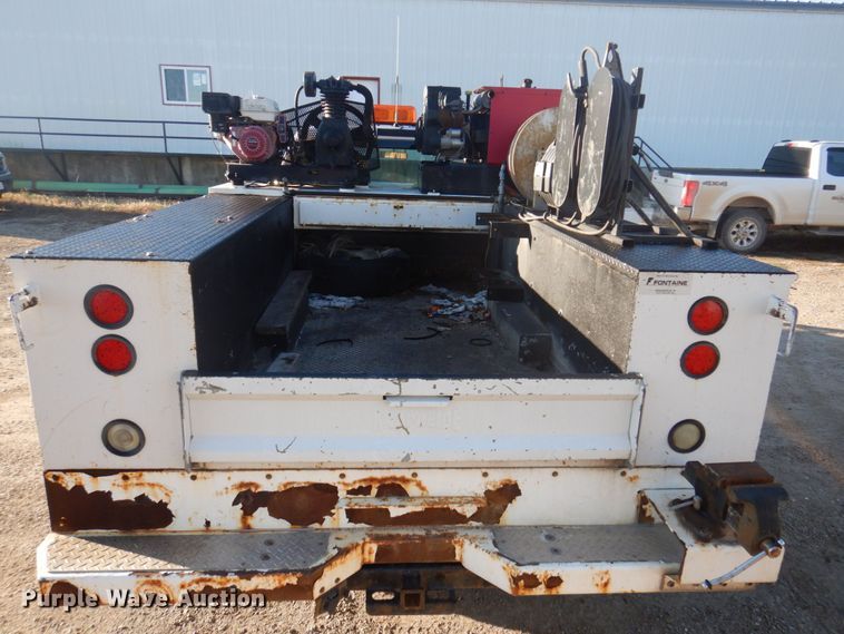 image for item MW9327 2008 Ford F350 Super Duty XLT  utility bed pickup truck