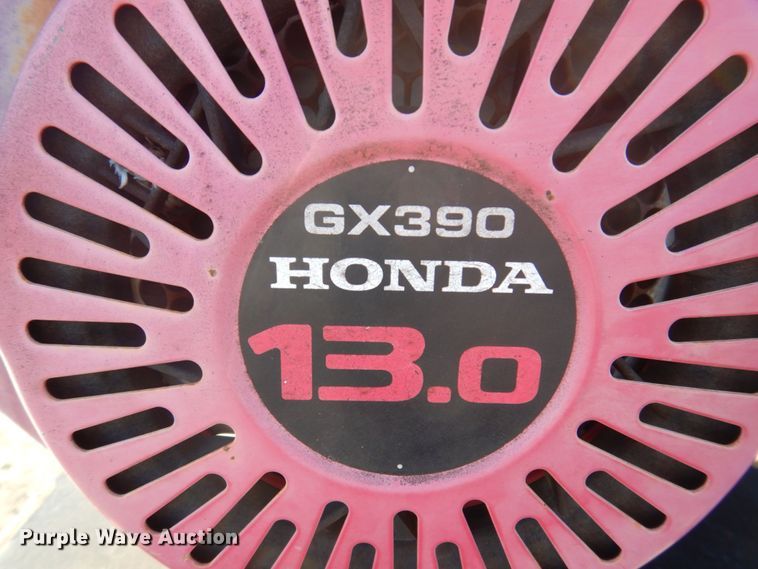 image for item MW9327 2008 Ford F350 Super Duty XLT  utility bed pickup truck