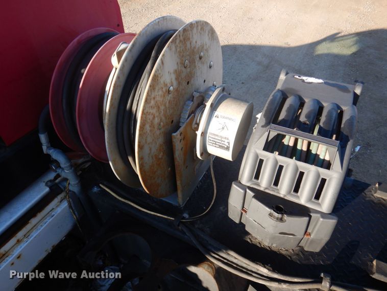 image for item MW9327 2008 Ford F350 Super Duty XLT  utility bed pickup truck