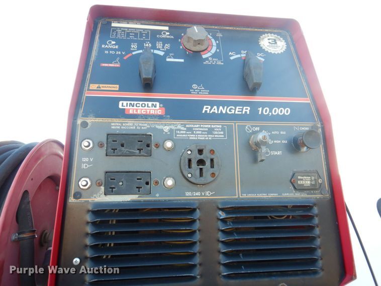 image for item MW9327 2008 Ford F350 Super Duty XLT  utility bed pickup truck