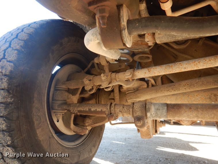 image for item MW9327 2008 Ford F350 Super Duty XLT  utility bed pickup truck