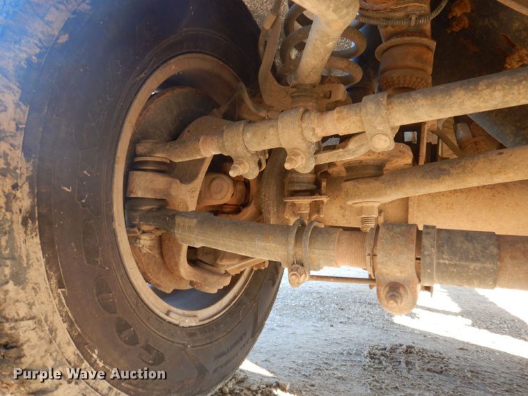 image for item MW9328 2013 Ford F350 Super Duty XLT  Crew Cab pickup truck