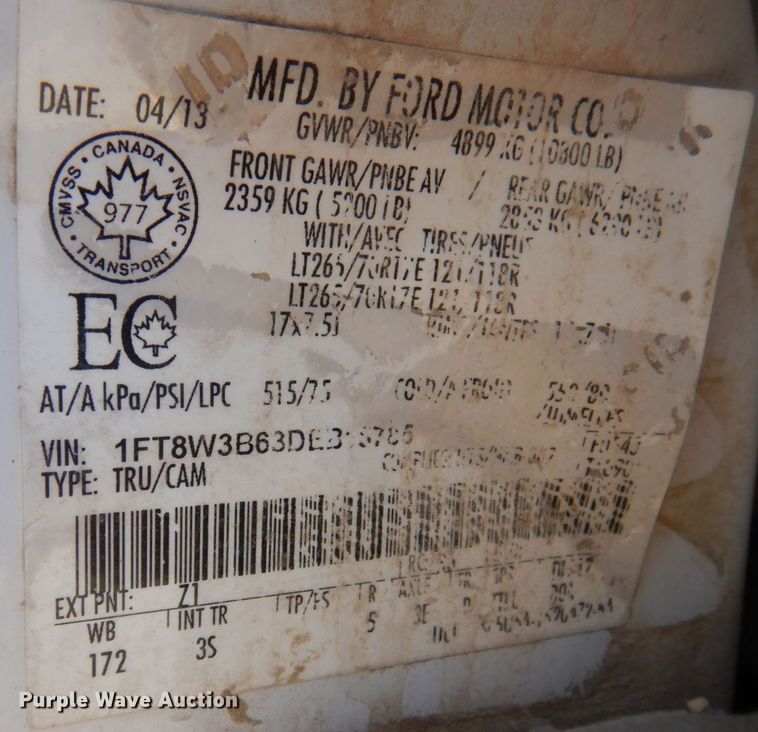 image for item MW9328 2013 Ford F350 Super Duty XLT  Crew Cab pickup truck