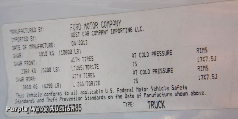 image for item MW9328 2013 Ford F350 Super Duty XLT  Crew Cab pickup truck