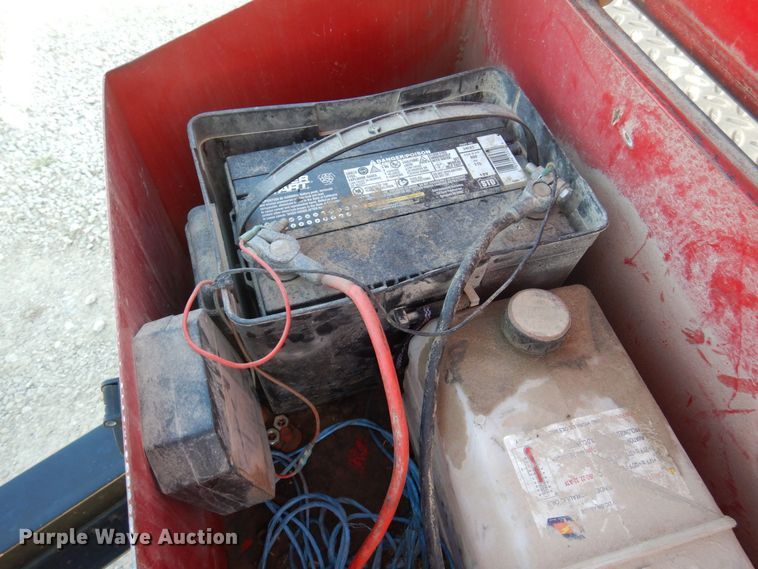 image for item MW9361 2018 Doolittle  tilt deck utility trailer